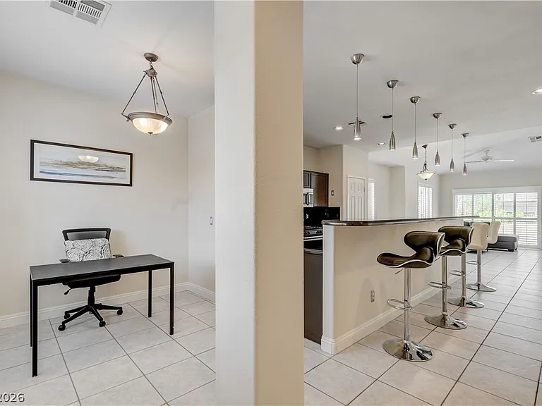 804 Peachy Canyon Cir #201 — Photo 11