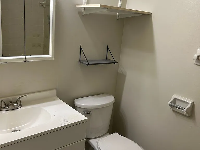 6818 SW 42nd Pl — Photo 11