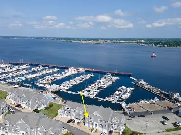 700 Shore Dr Unit 1106, Fall River, MA 02721