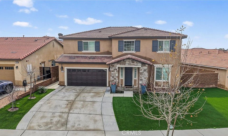 1st image of 15575 Parry Peak Dr