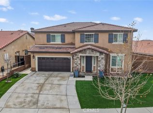 15575 Parry Peak Dr, Fontana, CA 92336
