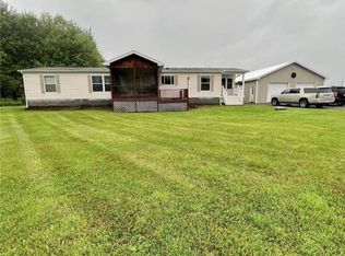 36917 Middle Rd, La Fargeville, NY 13656