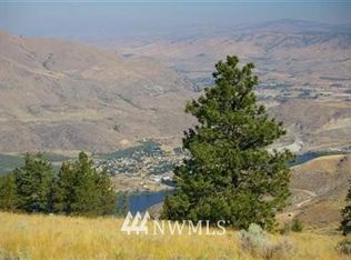 1 Chelan Hills Acres Rd, Orondo, WA 98843