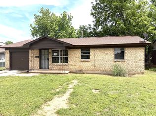 1500 McDonald Dr, Midwest City, OK 73130