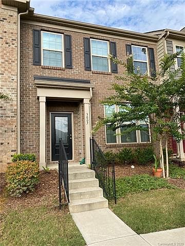 1st image of 3007 Honeylocust Ln #78