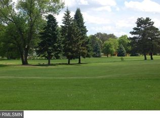 38715 4th Ave, North Branch, MN 55056