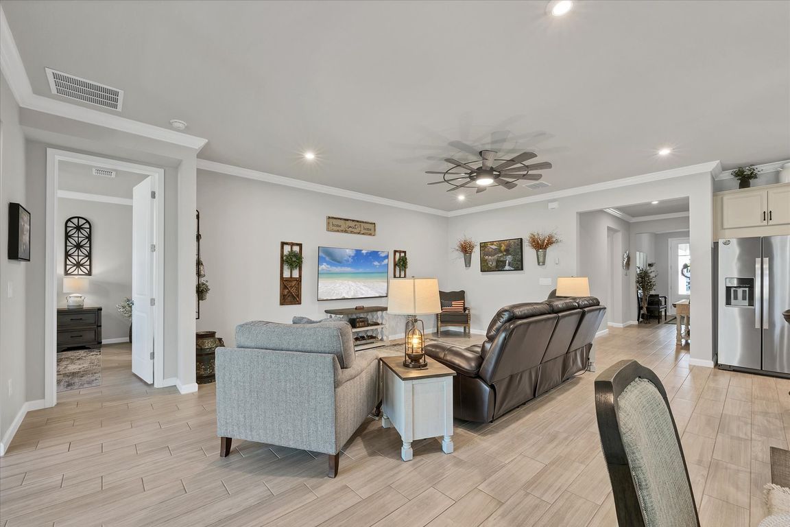 next background image