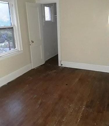 5th image of 3476 E 104th St