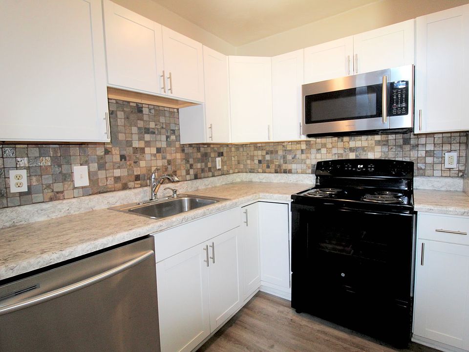 Camden Townhomes 1446 1446 Bradley Dr Harrisonburg VA Zillow