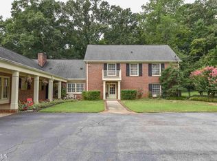 945 Timothy Rd, Athens, GA 30606