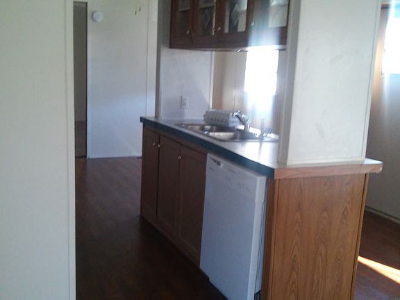 4th image of 1157 Wiltshire Dr