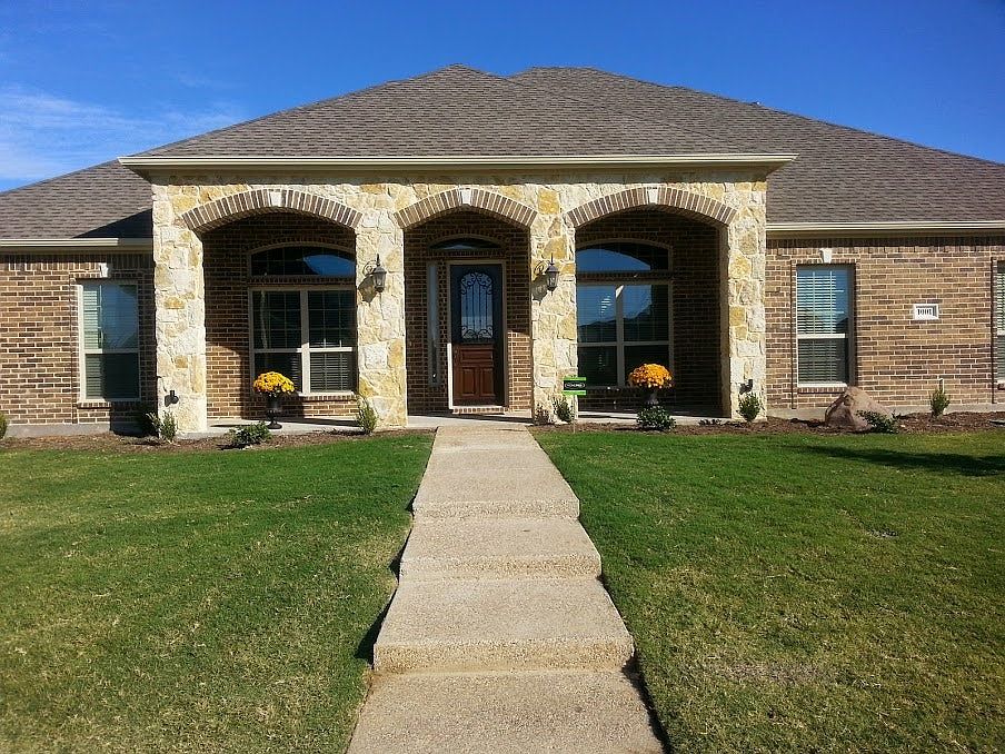 1st image of 1001 Regal Bluff Ln