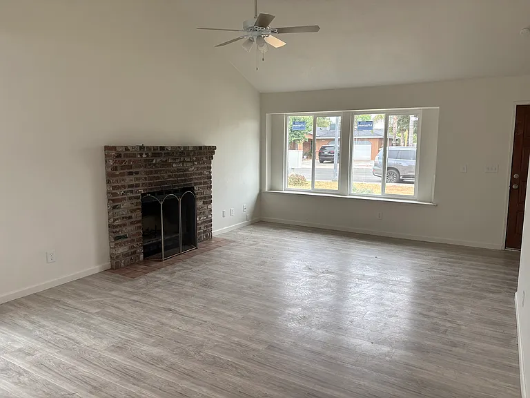 28260 Posey Ave — Photo 5