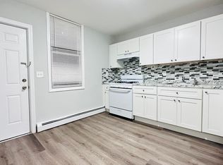 237 Rosa Parks Blvd FLOOR 2, Paterson, NJ 07501
