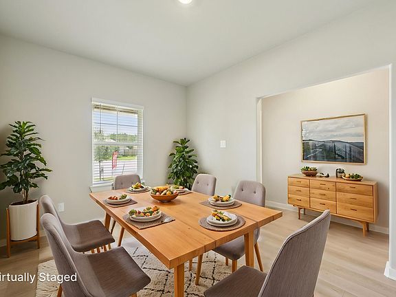 The Winedale floorplan in Landing Meadows of New Caney, TX.