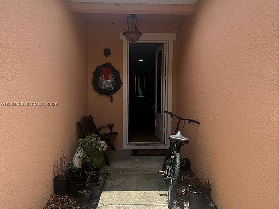 4th image of 342 Star Shell Dr