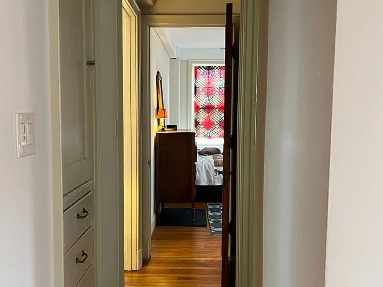 Elliott Apartments — Photo 64