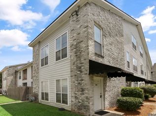 5147 Nicholson Dr #68, Baton Rouge, LA 70820