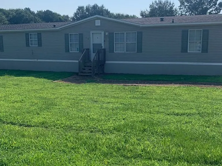 259 Casual Dr — Photo 1