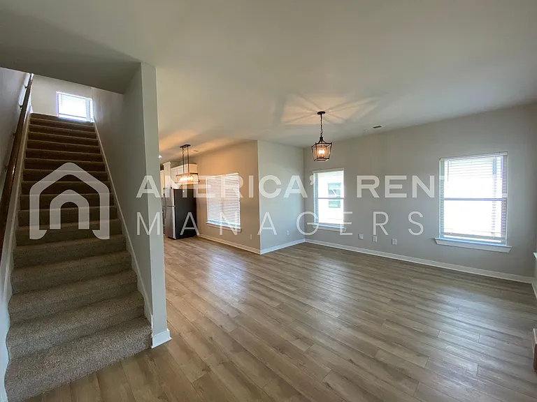 102 Edisto Cir — Photo 9