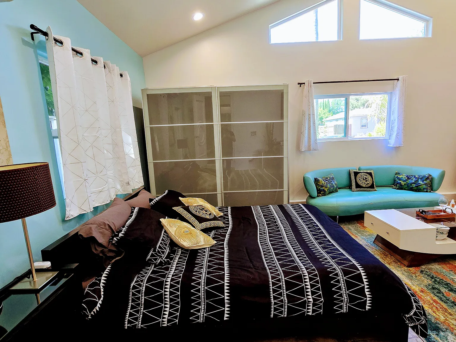 Studio, $2,399 — Photo 2