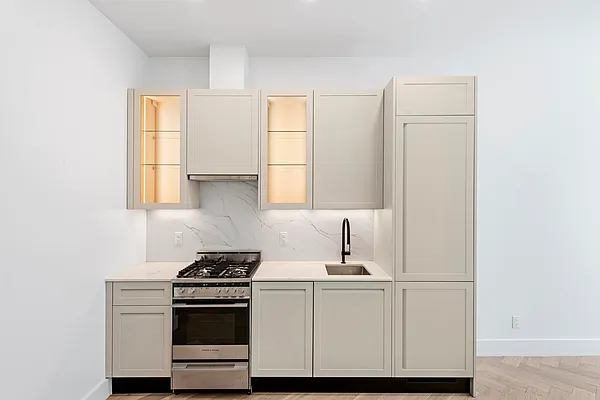 Rented by Nest Seekers International | media 5