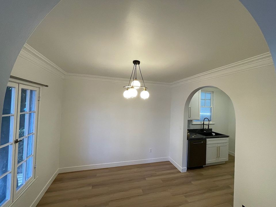 1st image of 7414 Hollywood Blvd #7414