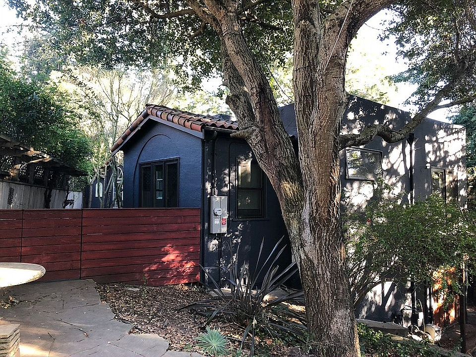 2nd image of 1056 Keith Ave