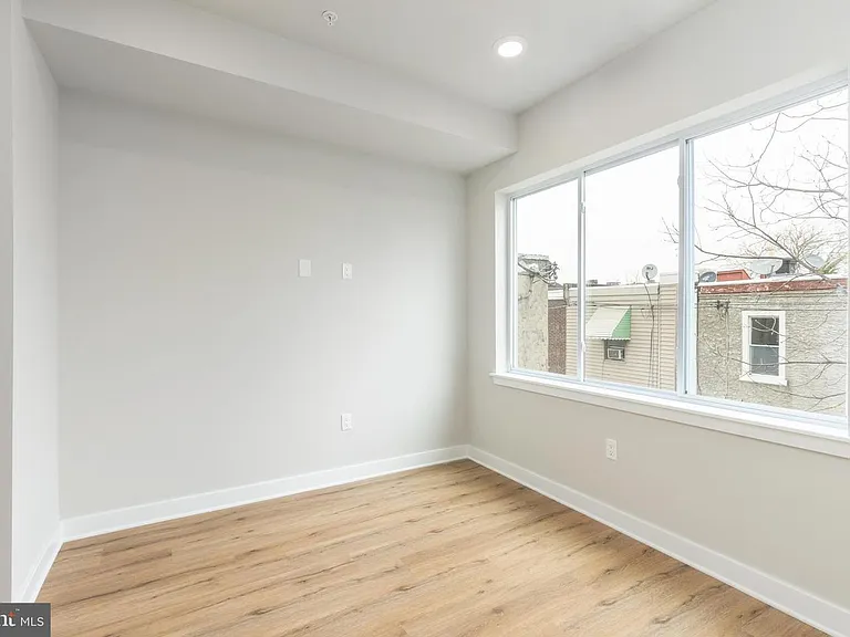 2121 Bellmore St — Photo 10