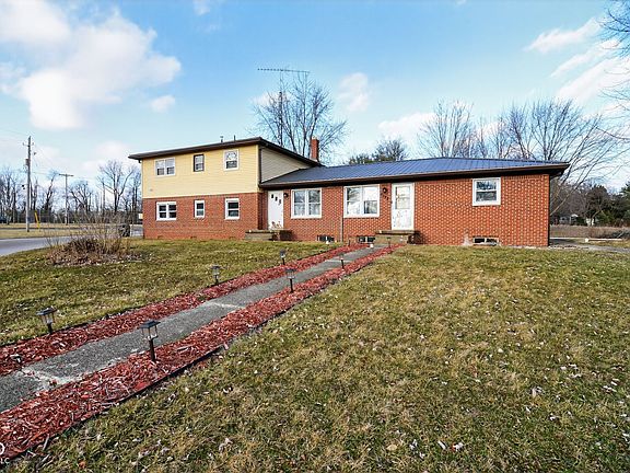 2nd image of 8568 S Academy Way