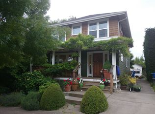 6717 25th Ave NW, Seattle, WA 98117