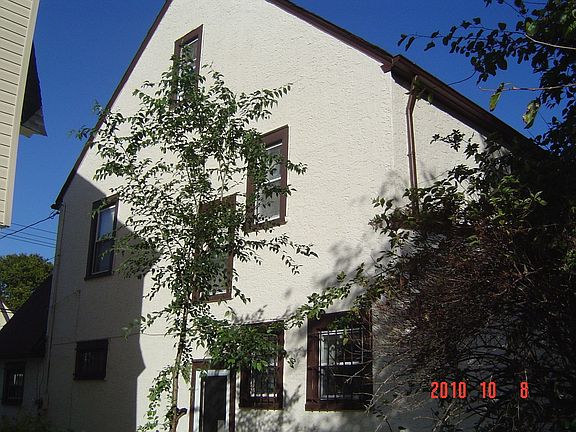 5th image of 111-09 209th Pl