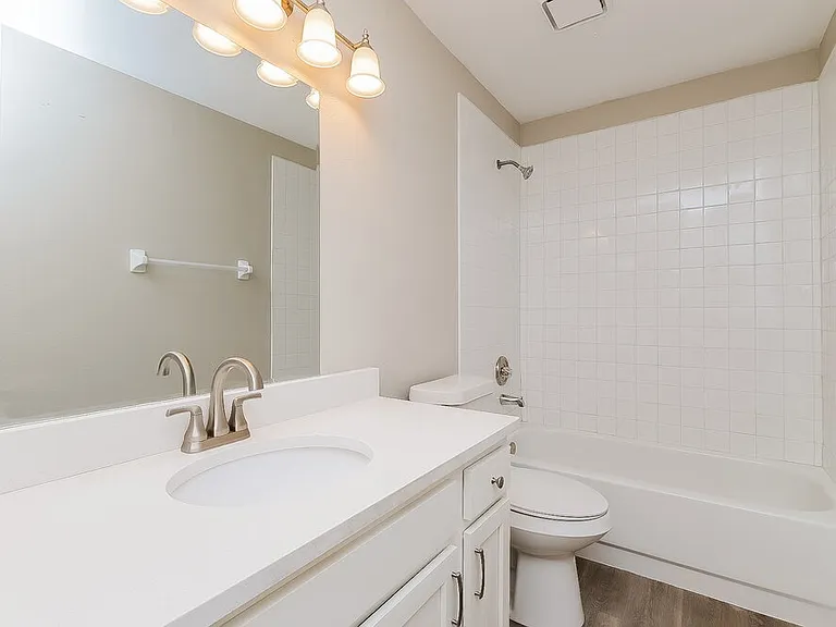 807 Greenbelt Cir — Photo 14