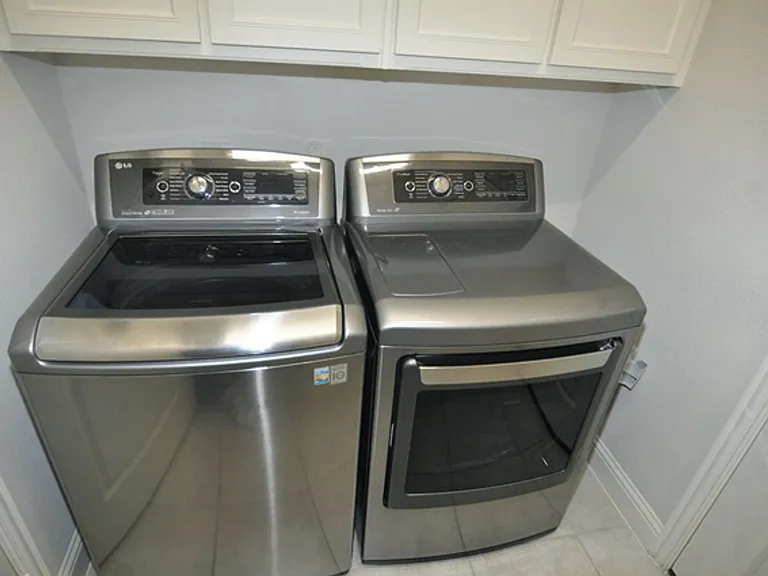 9948 Haversham Dr — Photo 21