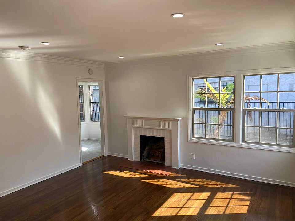 Living room with fire place