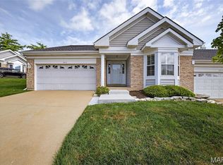 2417 S Lakeridge Ct, Lake Saint Louis, MO