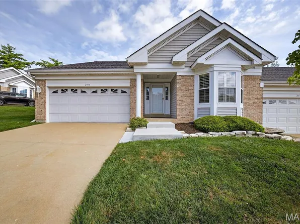 2417 S Lakeridge Ct, Lake Saint Louis, MO 63367