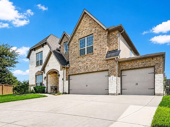 2nd image of 3514 Hampton Landing Ct