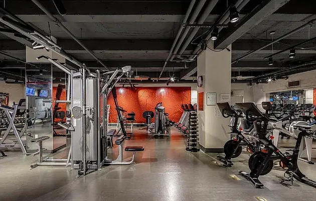 Rented by Corcoran | media 25