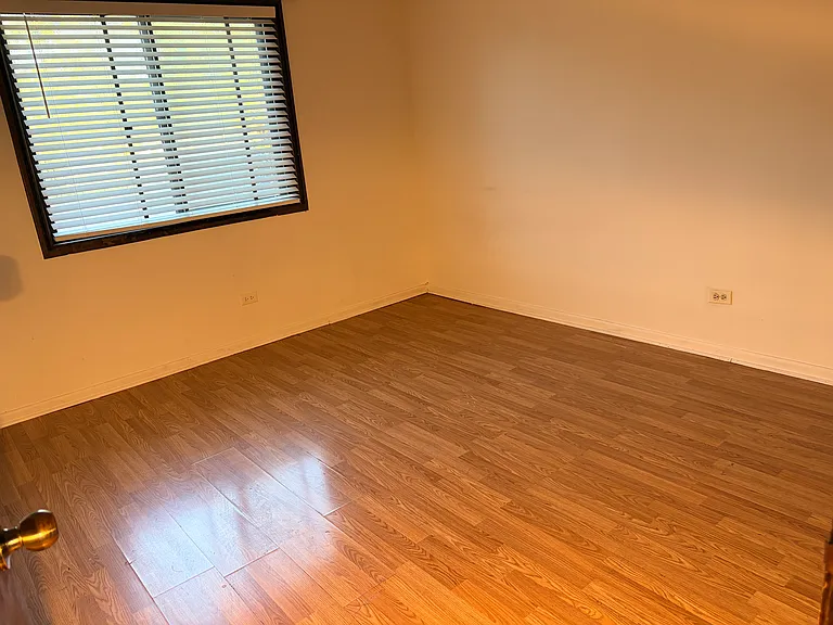 5403 Chateau Dr — Photo 6