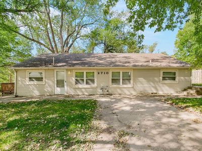 2710 Cedar Crest Dr, Independence, MO, 64057