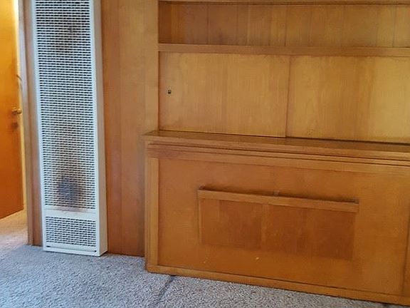 5th image of 215 S Melrose St APT B