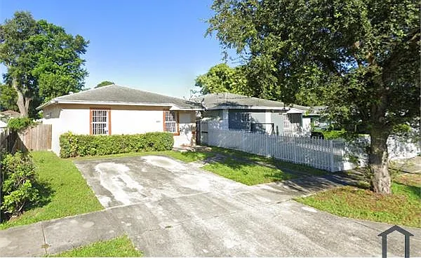 8830 NW 22nd Ct