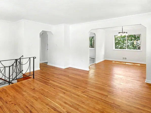 5014 Woodford Ln, Upper Marlboro, MD 20772