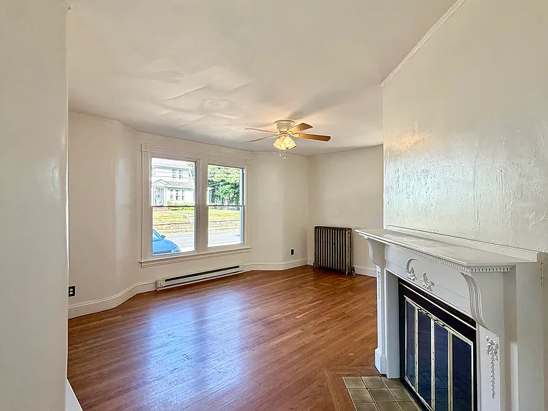 133 Maple St #A — Photo 6