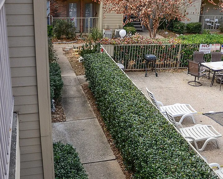 Evergreen St — Photo 15
