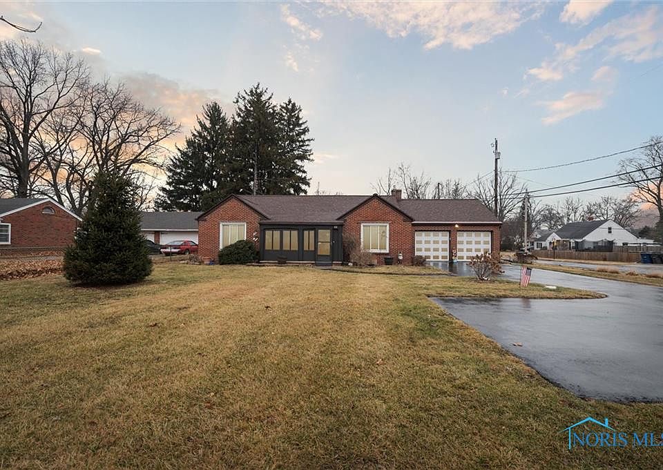 6348 Hill Ave, Toledo, OH 43615 | Zillow