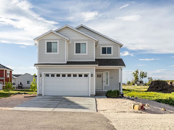 2nd image of 2250 S Beachcomber Ln #16