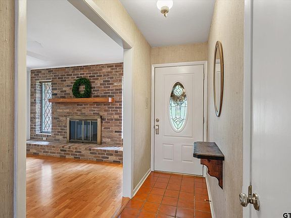 5th image of 2915 Pollard Dr