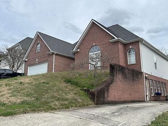 2nd image of 2266 Red Tail Ln